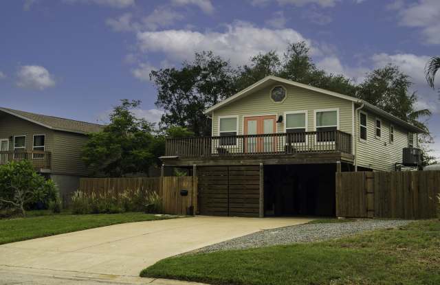 3961 Beach Drive Southeast Gallery 1