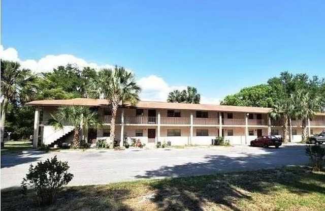 319 N PROSPECT STREET - 319 North Prospect Street, Crescent City, FL 32112
