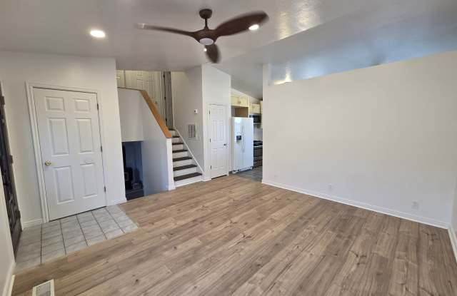 1122 Southwest Drive Gallery 2