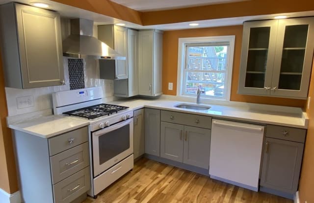 54 Pearl - 54 Pearl Street, Somerville, MA 02145