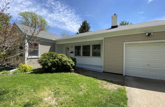 1005 West White Street - 1005 West White Street, Champaign, IL 61821