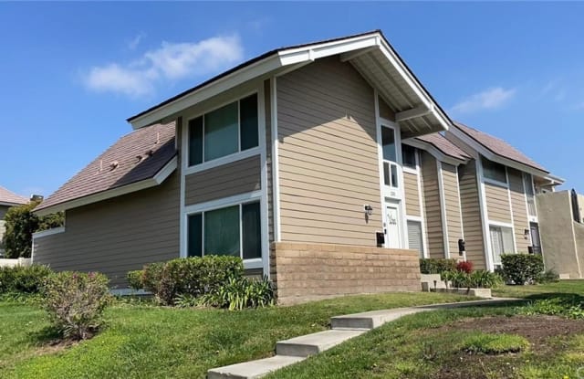 133 Oval Road - 133 Oval Rd, Irvine, CA 92604
