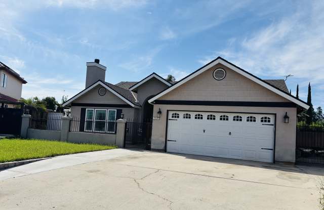2529 East Four Creeks Court photos photos 2529 East Four Creeks Court photos photos