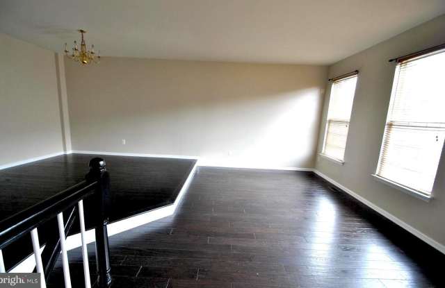 4119 BROOKGREEN Drive Gallery 2