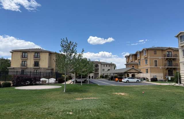 Beautiful condo with amazing amenities and a fabulous kitchen photos photos Beautiful condo with amazing amenities and a fabulous kitchen photos photos