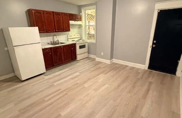 6132 Glenmore Ave., 2 bedrooms, 1 bathroom for $1,299/month Gallery 3