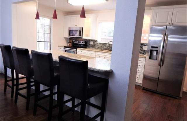 908 Elmhill Court Gallery 3
