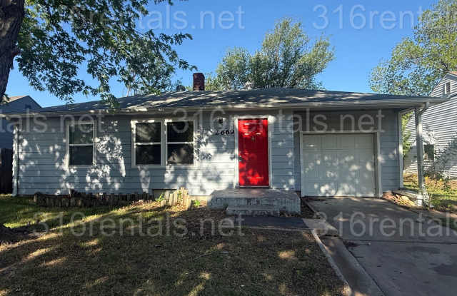 $1400 - 3 bedroom / 1 bathroom - Single Family Home photos photos