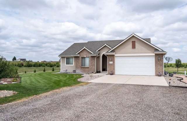 1111 Verlan Way - 1111 Verlan Way, Laramie County, WY 82009