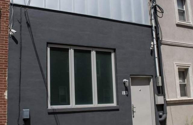 153 RICHMOND Street Gallery 1