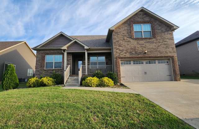 - 4 Bedrooms 2 Bathroom + Large Bonus Room Gallery 1