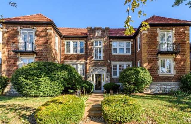 7331 Forsyth Boulevard - 7331 Forsyth Boulevard, University City, MO 63130