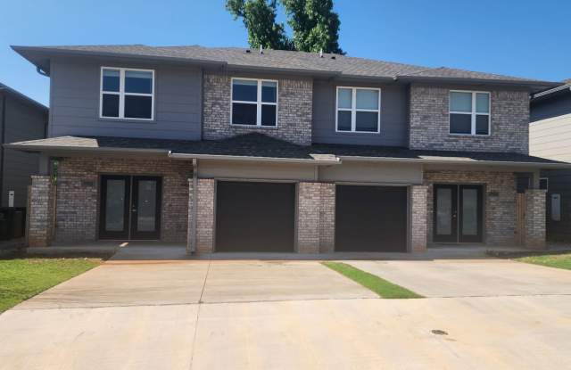 Afton Grove Townhouses Gallery 1