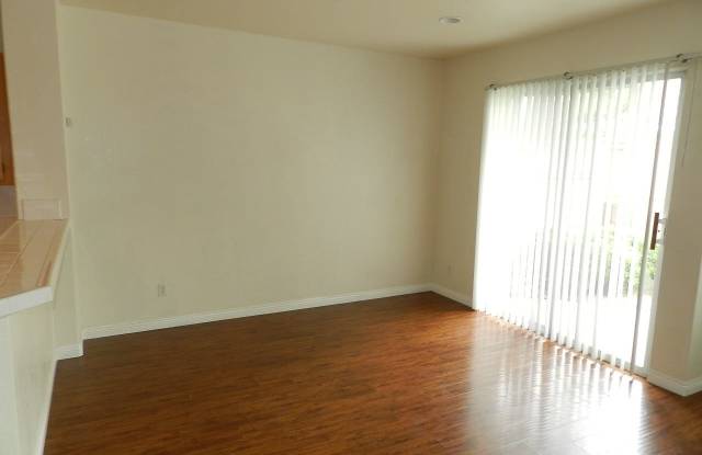 10960 Ivy Hill Rd #6 Gallery 2