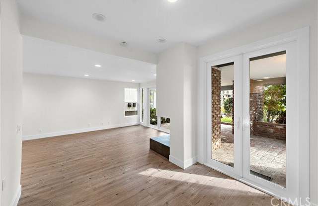 411 Goldenrod Avenue Gallery 1