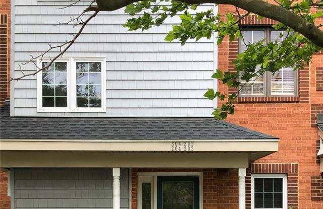204 Mainsail Drive Gallery 2