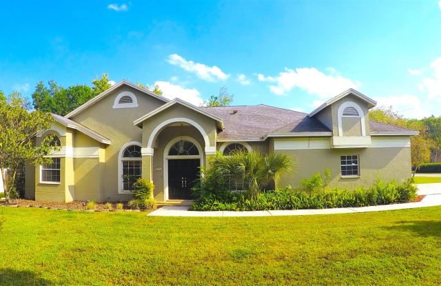 25018 Bristlecone Ct - 25018 Bristlecone Court, Pasco County, FL 34639