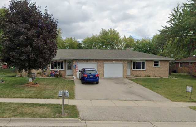 647 Dunn Avenue - 647 Dunn Avenue, Oregon, WI 53575