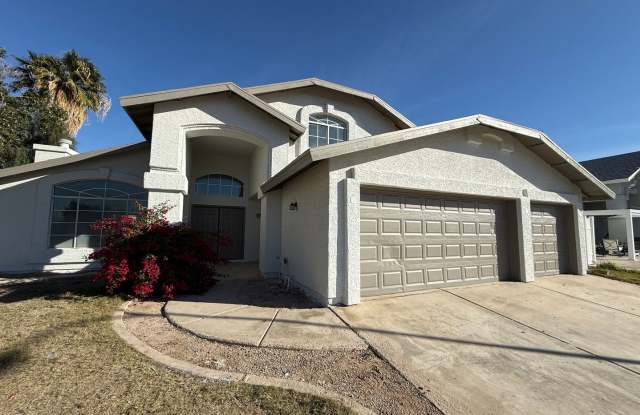 4 BEDROOM IN RANCHO SERENO - FRESHLY REMODELED photos photos