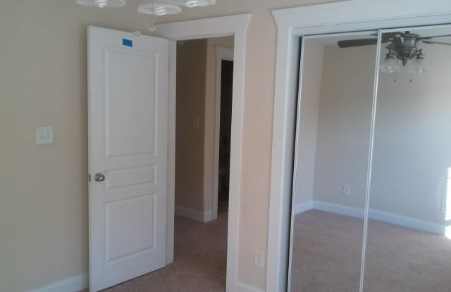 400 Park Place Gallery 2