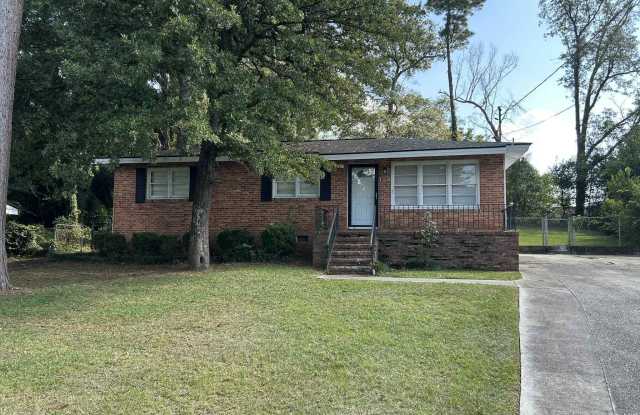 1548 Cambridge - 1548 Cambridge Drive, Macon-Bibb, GA 31206