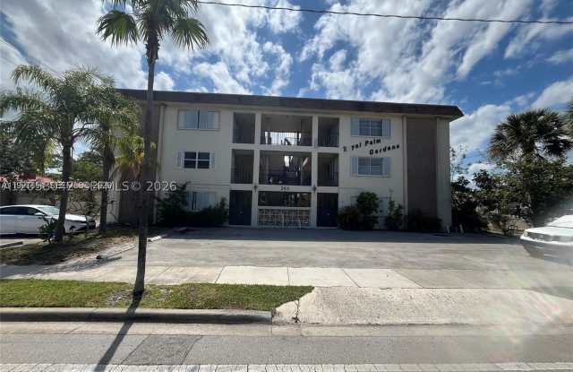 348 S Federal Hwy photos photos