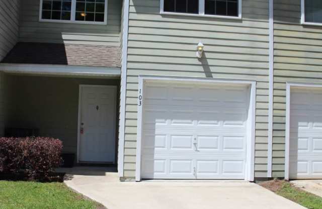 103 Deep Bay Gallery 2