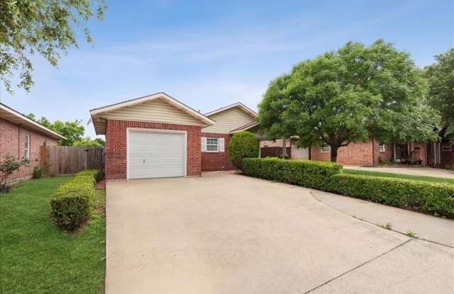 4043 Gray Oak Place Gallery 3