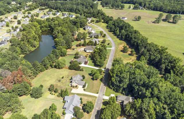 1141 Whispering Lakes Trail Gallery 4