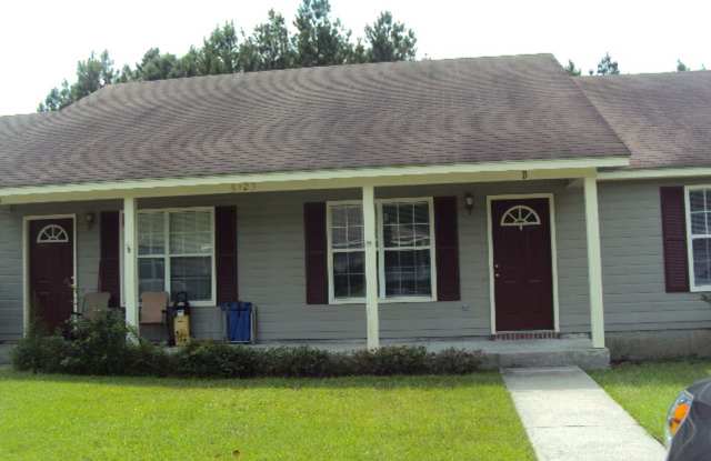 2 Bedroom 2 Bathroom Duplex in Valdosta, GA photos photos