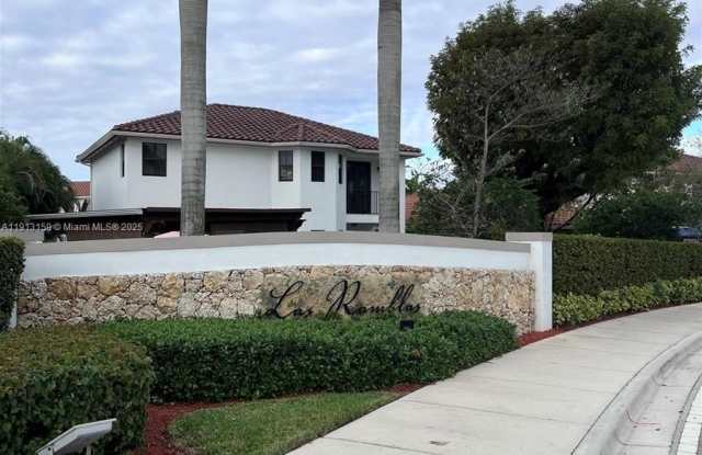 9801 NW 9th St photos photos