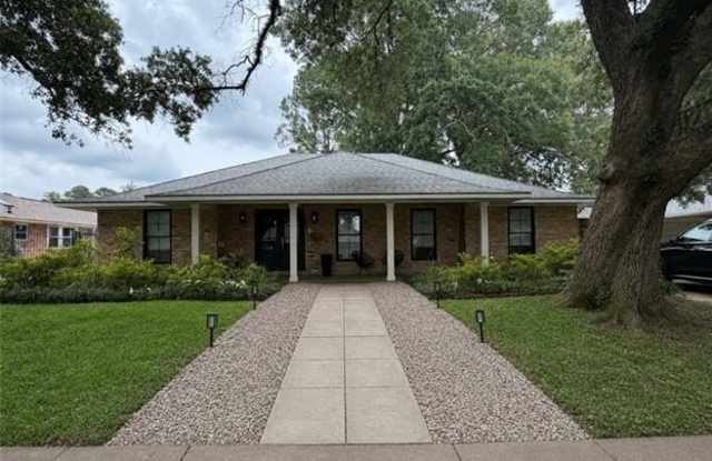 1167 AURORA Place photos photos