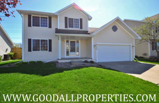 Beautiful 3 Bedroom 2.5 Bath Home in West Des Moines !!! photos photos