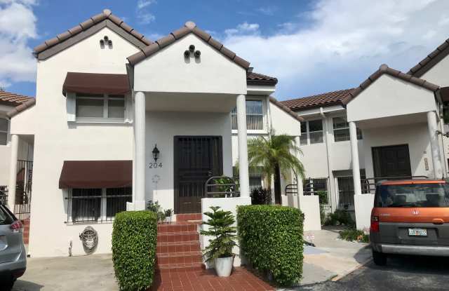 11165 NW 7th St Apt 203 photos photos