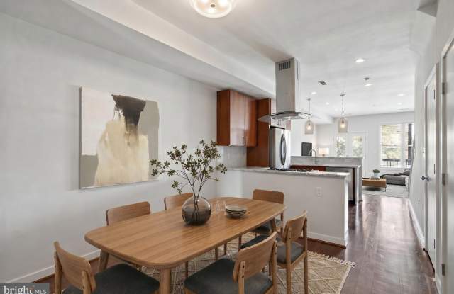 3430 BROWN Street NW Gallery 3