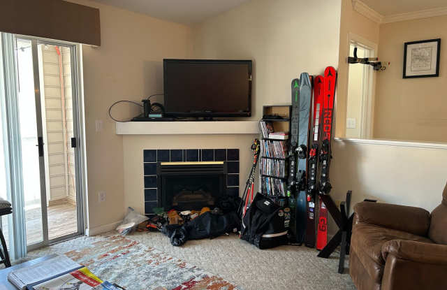 215 Knollwood photos photos