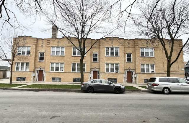 950 N Kildare Avenue - 950 North Kildare Avenue, Chicago, IL 60651