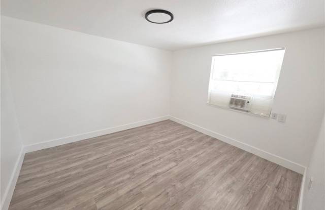 420 Fairfax Drive photos photos