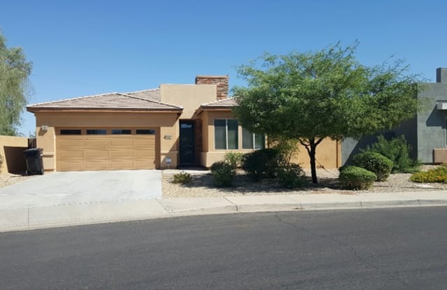 1640 East Dubois Avenue - 1640 East Dubois Avenue, Gilbert, AZ 85298