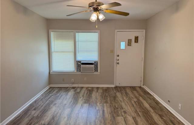 1533 Lazy Gallery 2