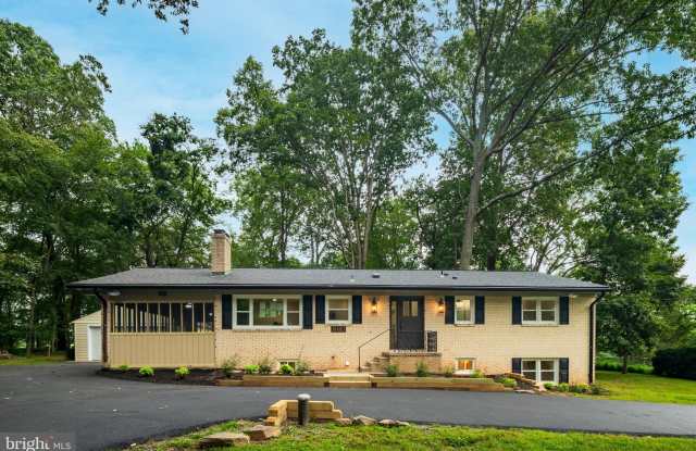 16480 ED WARFIELD Road photos photos