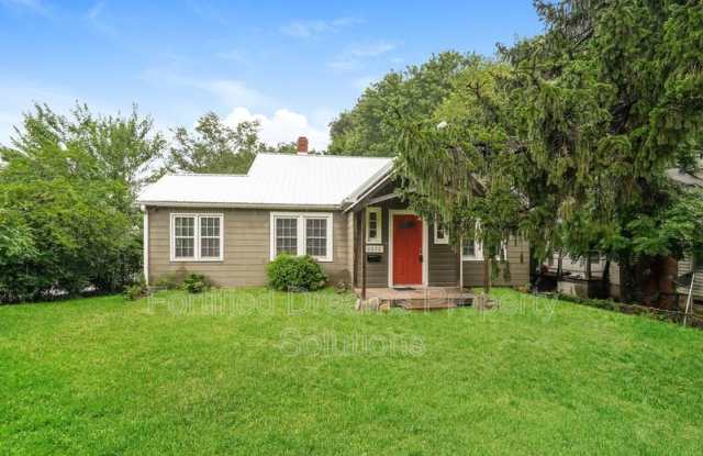 2232 Ivy Ave photos photos