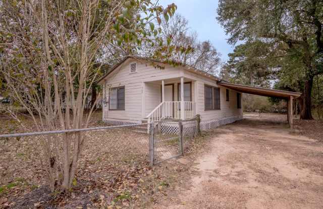 308 Kelley Boulevard - 308 Kelley Boulevard, Woodville, TX 75979