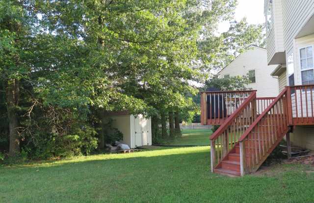 303 BAYONET PLACE Gallery 2