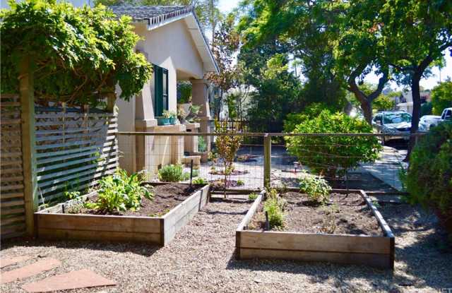 822 Angelus Place Gallery 3