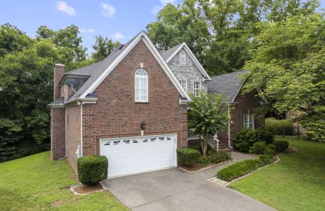 4-Bed/3.5-Bath in Brentwood! Gallery 4