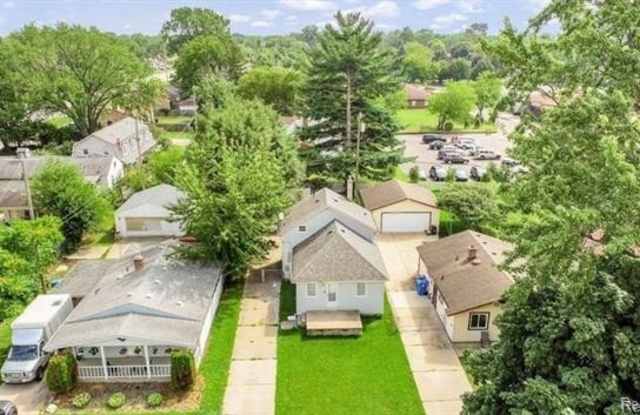 8676 Robindale Avenue Gallery 2