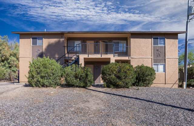 450 Palm Drive - 1 photos photos