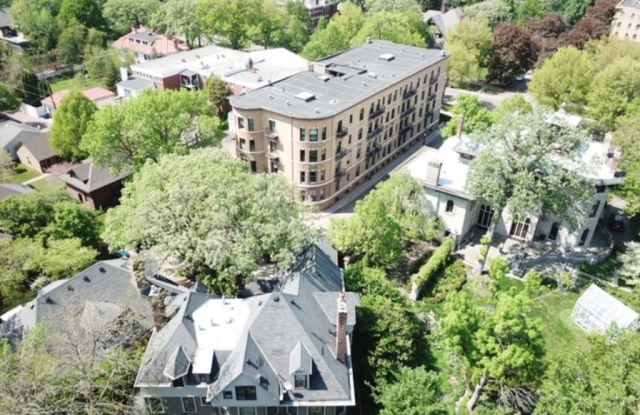 11 Summit Court Gallery 3