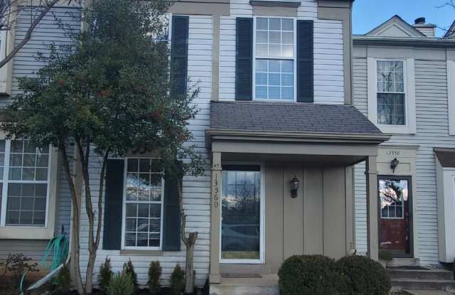13560 HIGHLAND MEWS COURT - 13560 Highland Mews Court, Franklin Farm, VA 20171